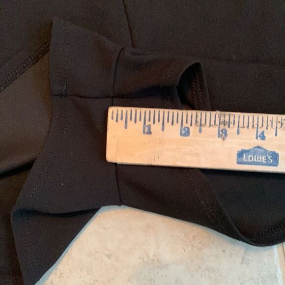 Windsor Size Medium spaghetti strap romper with embroidery/lace detail - Picture 9 of 14